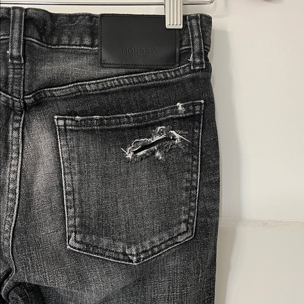 Moussy Dark Wash Boyfriend Jeans - Picture 5 of 10